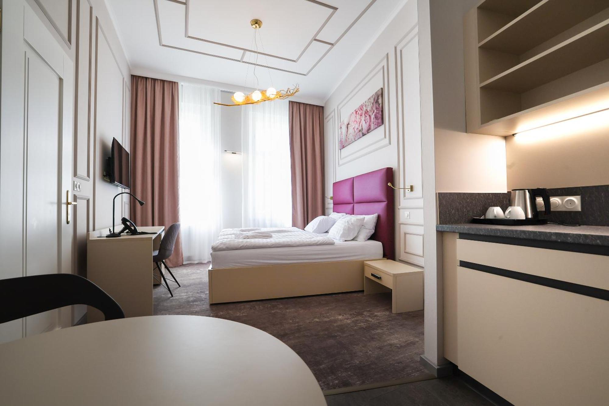 Boutique Hotel Ambiente ****+ Karlsbad Exterior foto