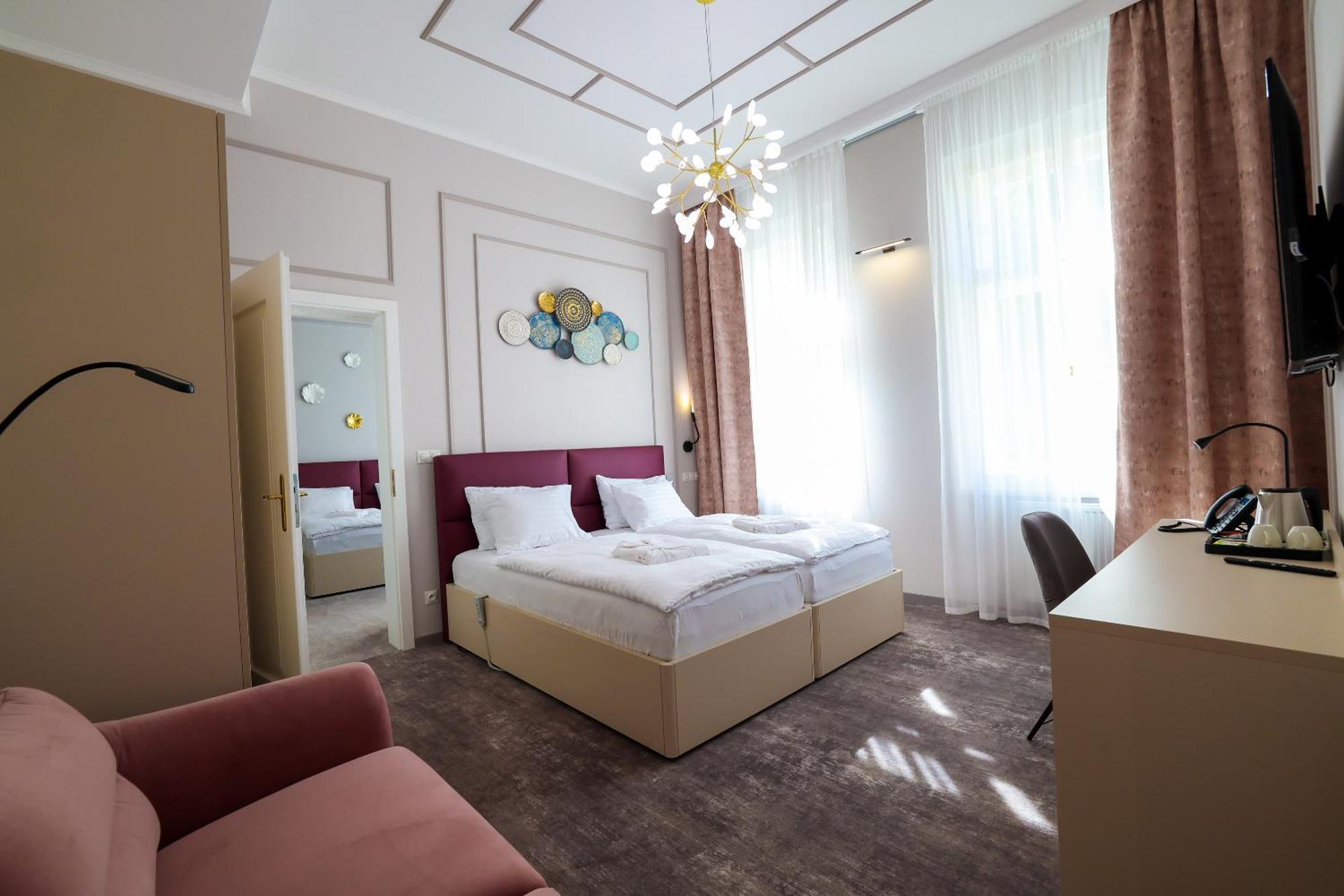 Boutique Hotel Ambiente ****+ Karlsbad Exterior foto