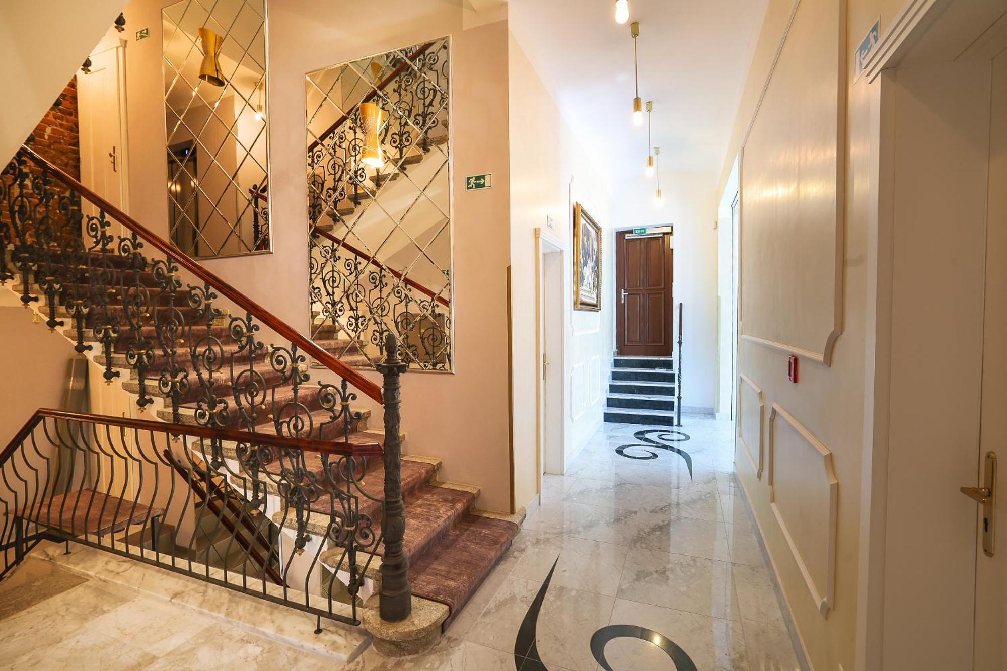 Boutique Hotel Ambiente ****+ Karlsbad Exterior foto